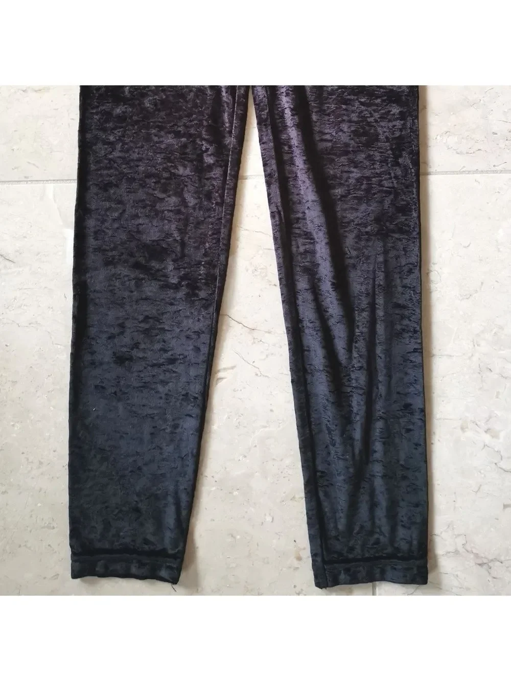 Crushed velvet black leggings lounge pants - Picture 4 of 5